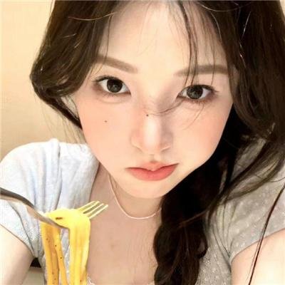 重生后追求呆萌小富婆